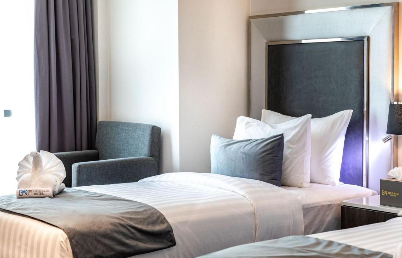New Blue Rose Hotel Doha Eksteriør billede